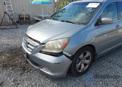 2006 Honda Odyssey Touring z USA, uszkodzony, nr VIN 5FNRL38826B079319
